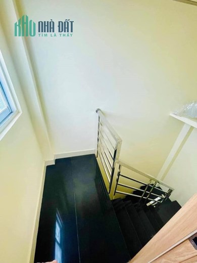 Bán nhà đẹp đường Bình Tiên, Q6, 16m2, 3.4x5, 3 tầng, 2PN, chỉ 2.2 tỷ TL chính chủ.