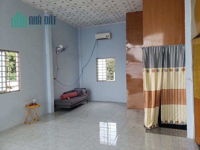 Cần sang lại mặt bằng kinh doanh 2 mặt tiền gần cây xăng Lai Uyên