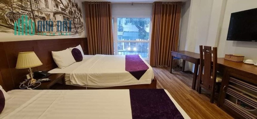 CỰC HIẾM - KHÁCH SẠN PHỐ CỔ 9 TẦNG THANG MÁY, VIEW HỒ GƯƠM, DOANH THU KHỦNG