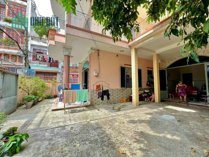 Bán nhà hẻm xe hơi đường Nguyễn Cửu Đàm, P. Tân Sơn Nhì, Q.Tân Phú TP.HCM