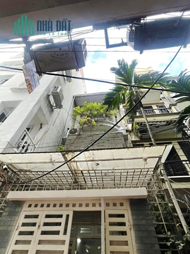 Bán nhà thông số đẹp chuẩn Đặng Văn Ngữ giá 9.8 tỷ, 70mx4T, ngõ siêu gần