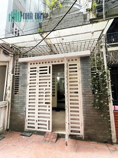 Bán nhà thông số đẹp chuẩn Đặng Văn Ngữ giá 9.8 tỷ, 70mx4T, ngõ siêu gần