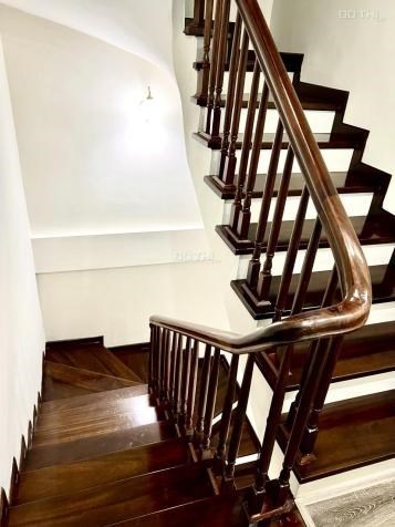 Bán nhà riêng tại Đường Lạc Long Quân, Phường Bưởi, Tây Hồ, Hà Nội diện tích 65m2 giá 8.1 Tỷ