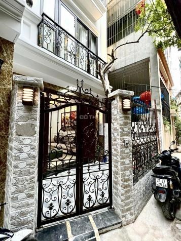Bán nhà riêng tại Đường Lạc Long Quân, Phường Bưởi, Tây Hồ, Hà Nội diện tích 65m2 giá 8.1 Tỷ