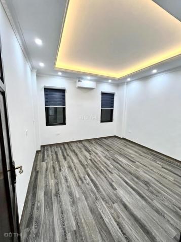 Bán nhà riêng tại Đường Lạc Long Quân, Phường Bưởi, Tây Hồ, Hà Nội diện tích 65m2 giá 8.1 Tỷ