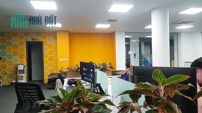 Chính chủ cho thuê văn phòng, diện tích 250m Nguyễn Xiển