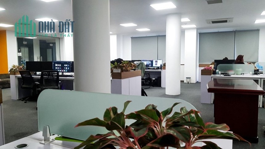 Chính chủ cho thuê văn phòng, diện tích 250m Nguyễn Xiển