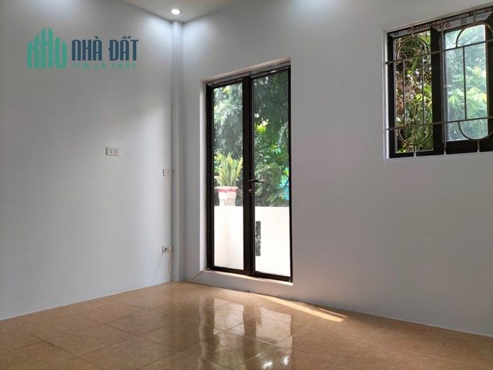 CỰC HIẾM, RẺ  - Nhà Phan Đình Giót, Hà Đông - 33m2 - Ôtô - Giá 2.x Tỷ.