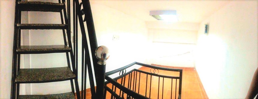Bán nhà 3 tầng Âu Cơ, Tân Bình, 10m² (2.4x4.2), chỉ 1.49 tỷ TL chính chủ.