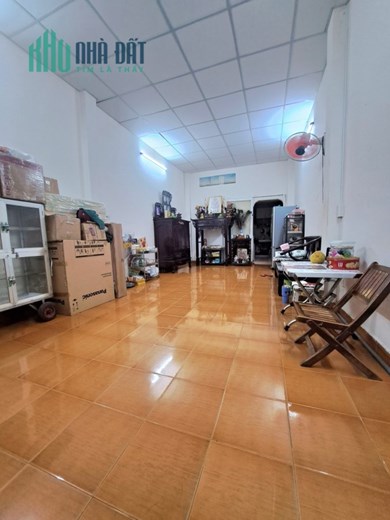 Bán nhà 3m6x12m Trần Hưng Đạo phường Phạm Ngũ Lão Quận 1 .