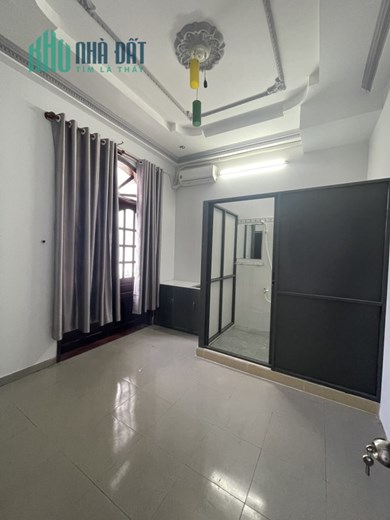 Mặt Tiền Đường P.Tân Quy Ngang 5m Có 16 Phòng Cho Thuê Trung Tâm Quận 7 - Giáp Nguyễn Thị Thập