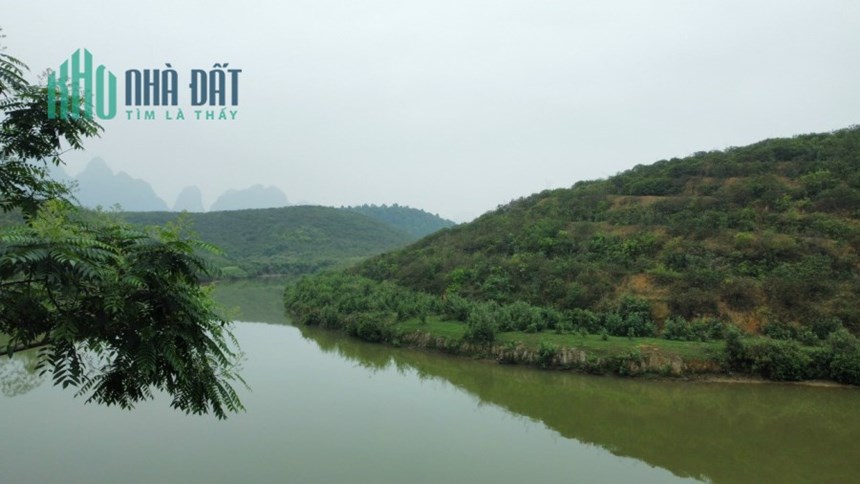 Bán siêu phảm 8.4ha 300m thổ cư bám hồ đất thoải kinh doanh nghỉ dưỡng tuyệt đỉnh