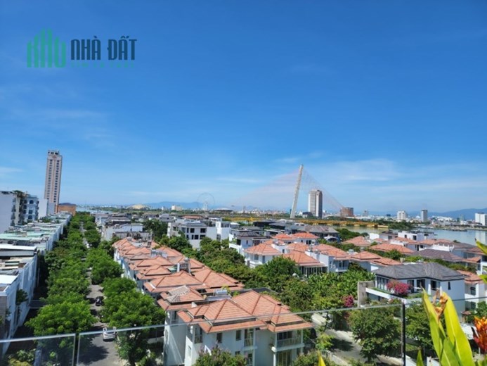 Mặt Tiền Trần Hưng Đạo Cầu Rồng, 8 tầng,KD Căn Hộ Cao Cấp