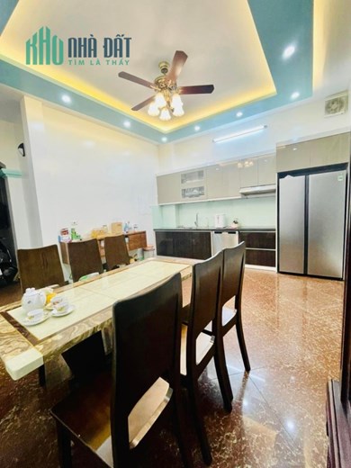 BÁN NHÀ NGÕ PHỐ THANH NHÀN HAI BÀ TRƯNG. NHÀ MỚI CỰC ĐẸP 5 TẦNG GIÁ 100TR/M2