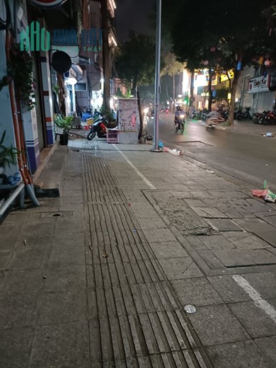 Mặt phố Phan Đình Phùng Ba Đình, 488 m2, MT 12m, 1 sổ một chủ, XD tự do, hiếm có.