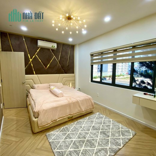 Khu hiếm nhà bán, HXH đỗ cửa, Sát MT, Tặng toàn bộ Nội thất, 47m2 Giá chỉ 6tỷ4