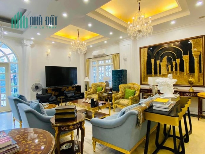 BIỆT THỰ SIÊU ĐẸP KHU VIP BÁN ĐẢO LINH ĐÀM - FULL NỘI THẤT TÂN CỔ ĐIỂN. 275m2*5T, 79 TỶ.