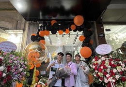sang nhượng cửa hàng tại 1018 đường Láng vì quá bận học