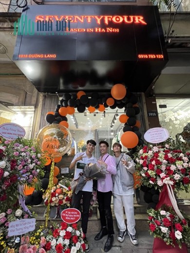 sang nhượng cửa hàng tại 1018 đường Láng vì quá bận học