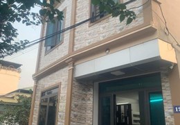 CHỈ 1XXX CÓ NGAY CĂN NHÀ 3 TẦNG NHÀ 2 MẶT TIỀN ÔTÔ ĐỖ CỦA