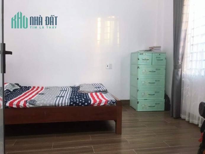 CHỈ 1XXX CÓ NGAY CĂN NHÀ 3 TẦNG NHÀ 2 MẶT TIỀN ÔTÔ ĐỖ CỦA