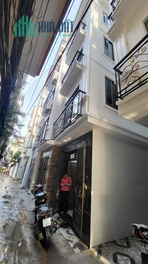 Bán nhà Phạm Văn Đồng, Bắc Từ Liêm. 38mx5; chỉ 4 tỷ. Phương.