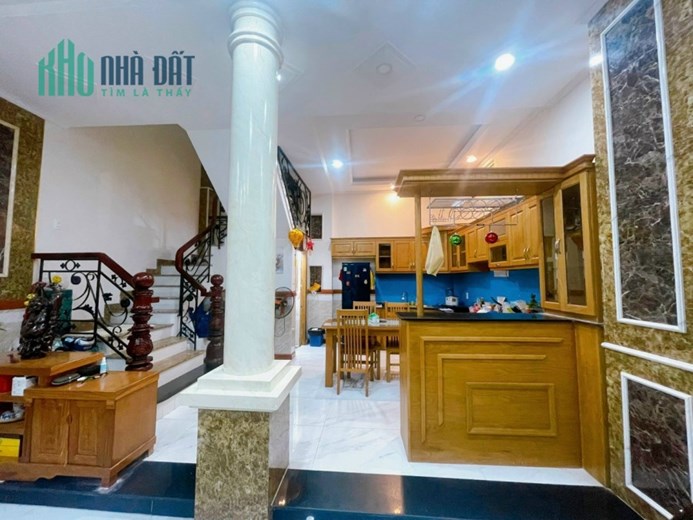 Bán nhà Tuyệt đẹp Ngang 6m Thạnh Mỹ Lợi, Quận 2 chỉ nhỉnh 6 tỷ