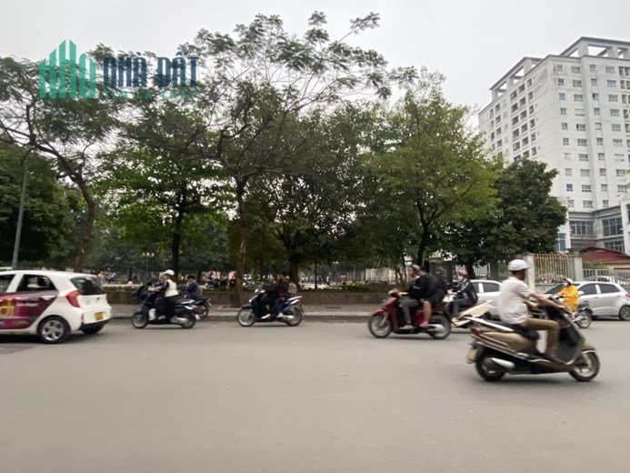 Bán nhà Yên Hoà, Cầu giấy; 44m2x5; giá 4.7 tỷ. Phương