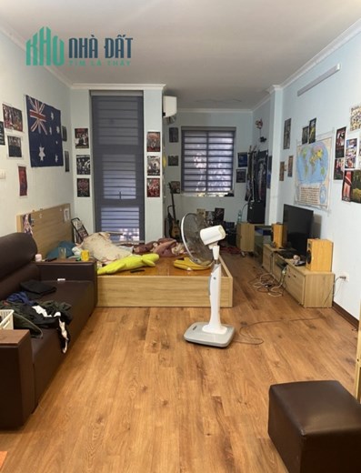 BÁN NHÀ PHỐ QUÁN THÁNH 37M2 5T GIÁ 5,9 TỶ Ô TÔ