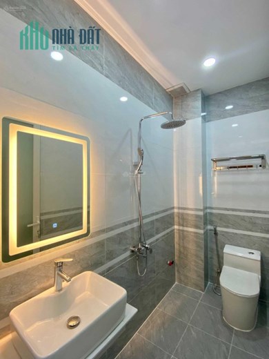 Nhà bán Bình Tân (4m x16.5m) 4T.. Mặt Tiền Kinh Doanh. Đường nhựa 8m thông