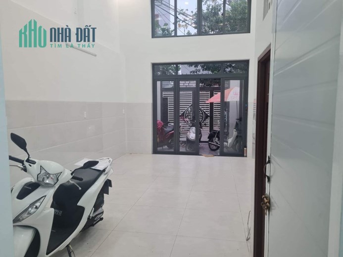 MẶT TIỀN ĐƯỜNG SỐ 8 - GẦN AEON TÂN PHÚ - 100 M2 - 3 TẦNG - KINH DOANH ĐA NGÀNH