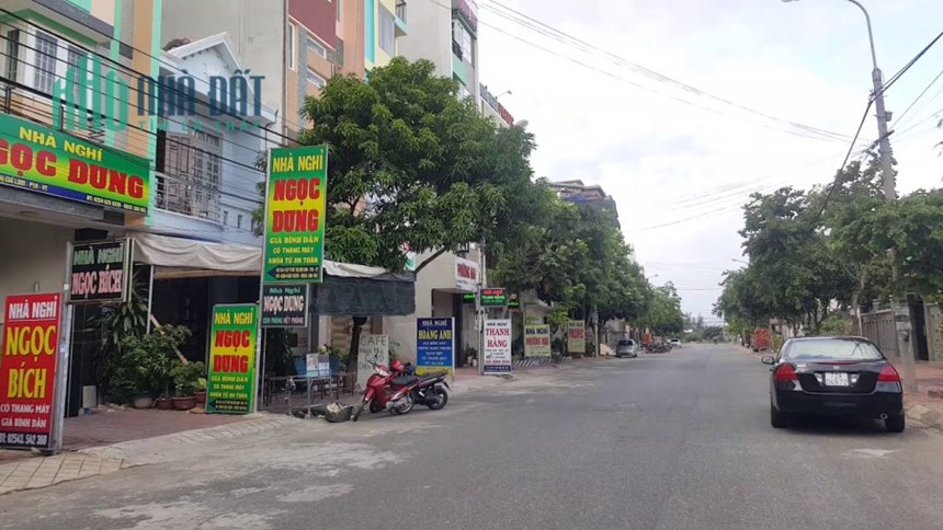 bán đất tặng nhà khu đô thị chí Linh vị trí đẹp đường thoong DT: 108m2 thổ cư 💯 LH 0963646933