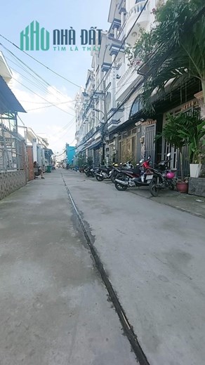 🍎Bán nhà đẹp 5 tầng -  Lê Đình Cẩn - Bình Tân -  Hẻm 8m, Khu Phân Lô - 62m2 - 5,8 tỷ