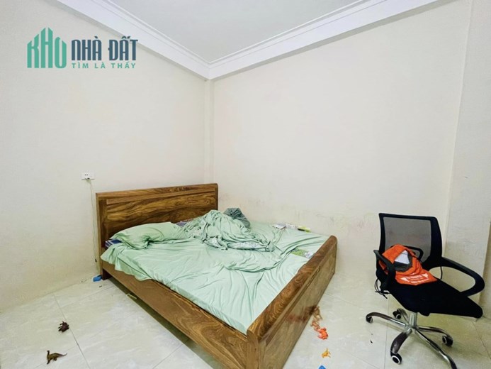 Giá rẻ! Bán nhà Vạn Phúc, Hà Đông PHÂN LÔ, PHỐ LỚN, 48m2x4T chỉ 5 tỷ 3