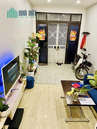Hấp dẫn! Bán nhà Quang Trung, quận Hà Đông, 50m2 chỉ 4 tỷ 2