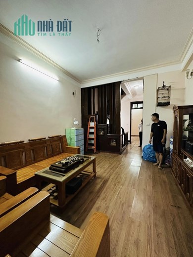 bán nhà Ngõ 35 Cát Linh 55m x 5 tầng, mt: 4m, ô tô đỗ cửa, ô chờ thang máy