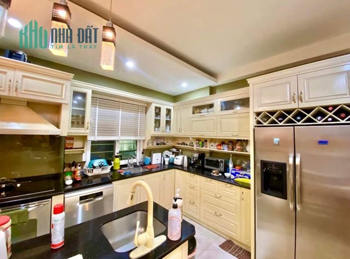 Lô GÓc mặt phố Phan Đình Giót sầm uất gần phố Quang Trung 48m2 chỉ 7.48 tỷ. LH 0989.62.6116