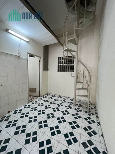 Chính Chủ Cho Thuê Nhà Nguyên Căn Ngõ Hẻm Đường Đồng Đen Quận Tân Bình Vị Trí Đẹp.