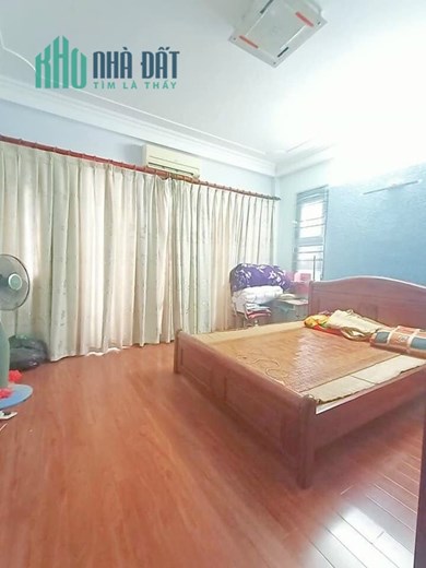Nhà Đẹp Bán Rẻ Quận 11, HẺM XE HƠI, 65m2, 9.75 TỶ HẠ CÒN 6.5 TỶ, 4 Phòng