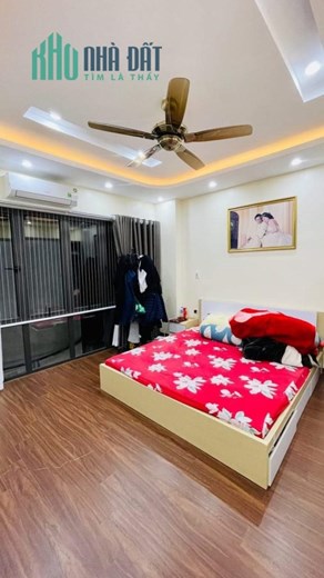 Bán nhà Giáp Nhị, Hoàng Mai, lô góc, ngõ to, nhà đẹp, full công năng, 50m ra ô tô, 31m giá chỉ 3.23