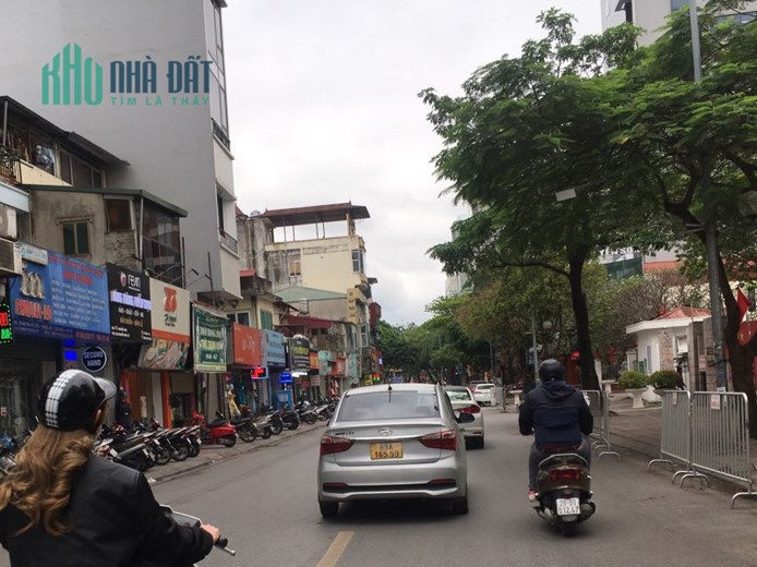 HIẾM CÓ! Bán nhà Nguyễn Văn Cừ, 62m2, 10 tỷ. Ô tô tránh, KD đỉnh. 0979868919