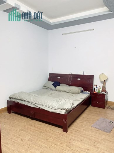Bán Nhà Mặt Tiền Phan Đăng Lưu Phường 3 Phú Nhuận Giá 39 Tỷ.