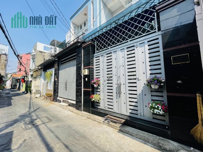 Bán nhà  Bờ Bao Tân Thắng ngay AEON TÂN PHÚ 40m2,2 tầng Nhỉnh 3 ty