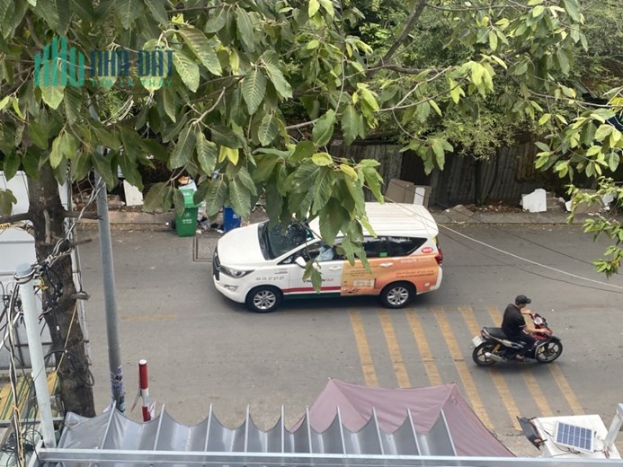 NHÀ BÁN 3 LẦU HẺM XE TẢI ĐƯỜNG SỐ 9 LINH TÂY THỦ ĐỨC  CHỈ 4,3 TỶ