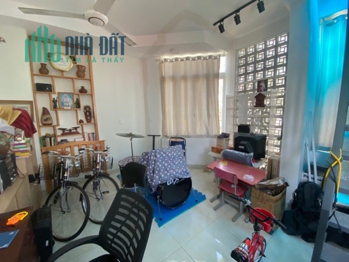 NHÀ BÁN 3 LẦU HẺM XE TẢI ĐƯỜNG SỐ 9 LINH TÂY THỦ ĐỨC  CHỈ 4,3 TỶ