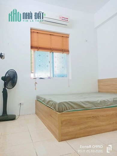 Bán CHCC Trần Bình, 65m2, 2 ngủ, Chỉ 2,45 tỷ, Lô góc, Ban công, Nội thất đẹp, Tiện ích đỉnh