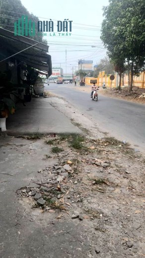 Cần Sang Lại Mặt Bằng Ngay Bia Chiến Thắng Bàu Bàng