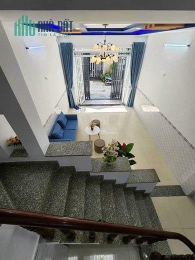 Bán nhà gần Phạm Văn Đồng, 116m2 sd, PL chuẩn, chỉ hơn 3 tỷ