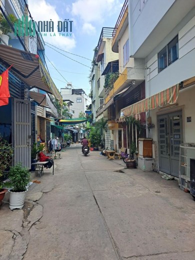 Chính chủ bán nhà 3 tầng đường số 5, bhh, hẻm xe tải, 34m2 chỉ 3.65 tỷ, cạnh Aeon mall tân phú