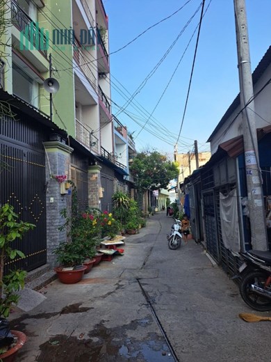 Bình tân cạnh Aeon mall tân phú, bán đất tặng nhà trọ đường số 8, bhh, 48m2 chỉ 3.6 tỷ
